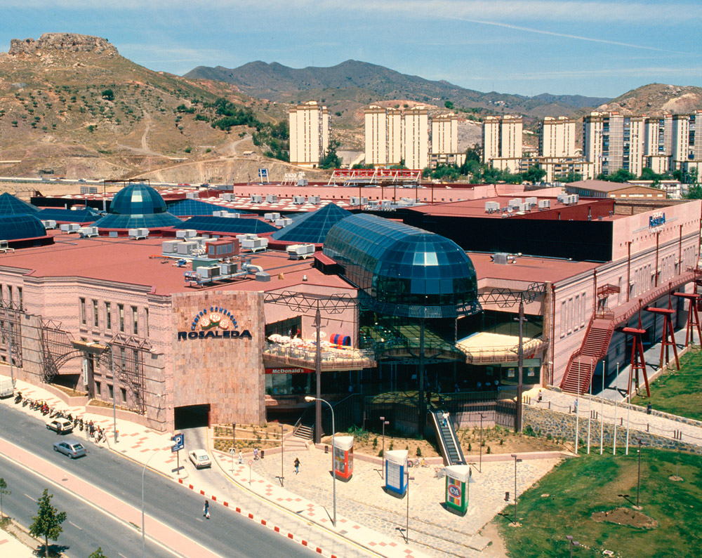 HISTORIA DEL CENTRO COMERCIAL ROSALEDA